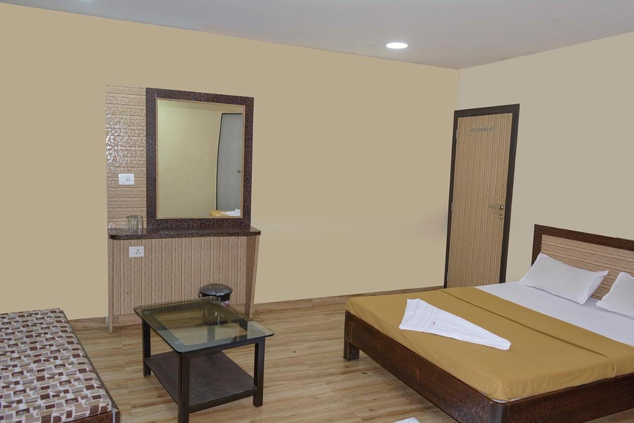 Hotel Mukesh Residency Pune Exterior foto